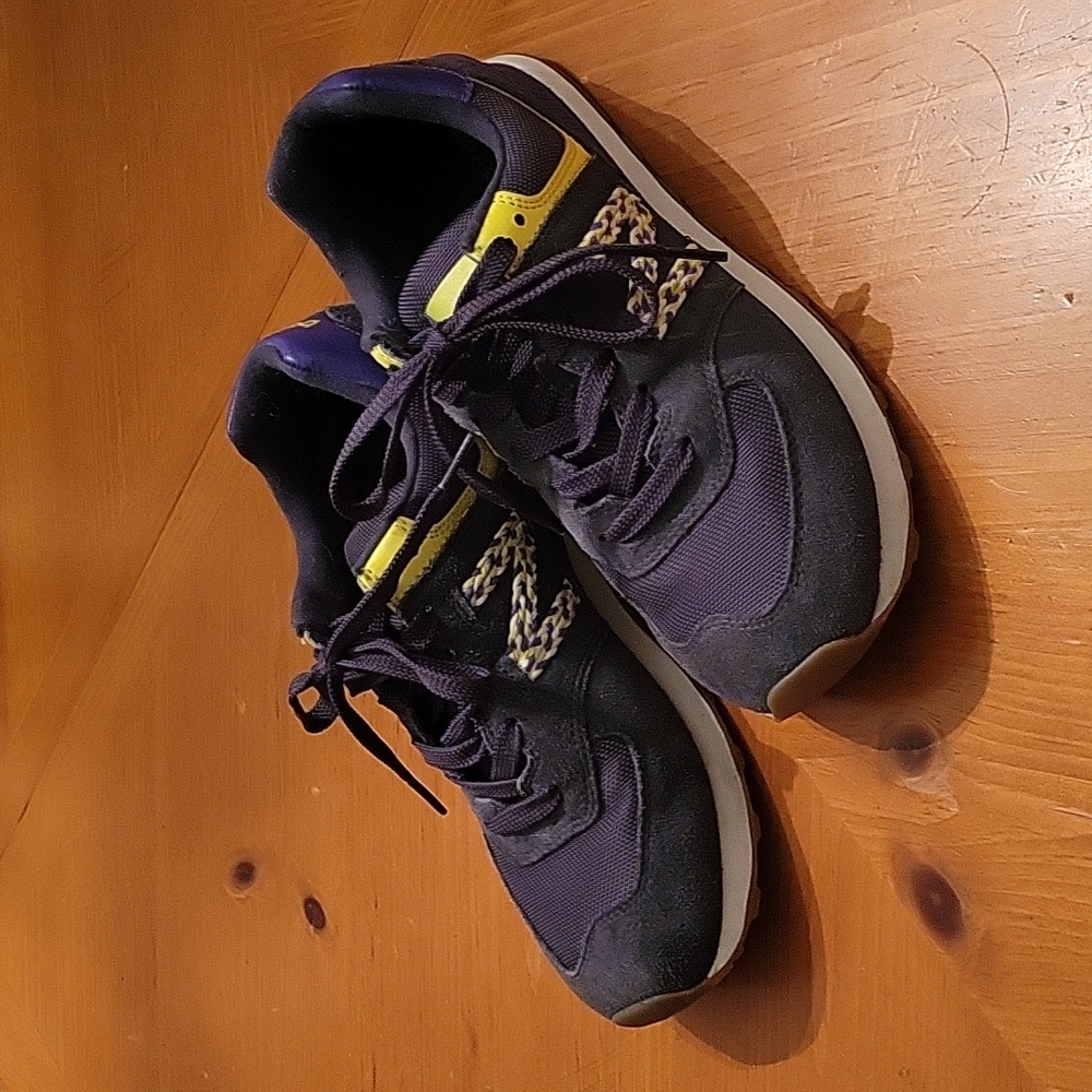 Women's New Balance size 10 574 shoes